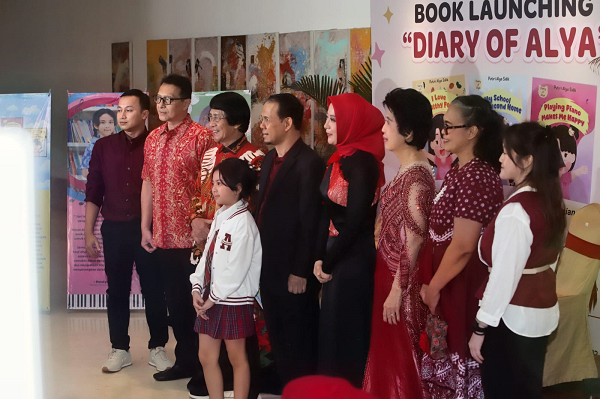 Alya, Penulis Cilik Baru Indonesia Luncurkan Tiga Buku di Usia 9 Tahun