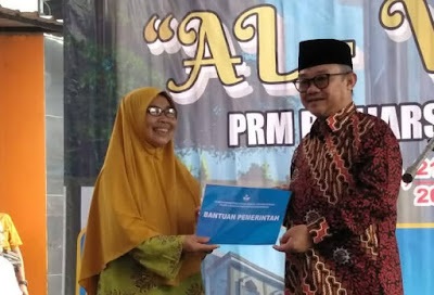 menteri.jpg