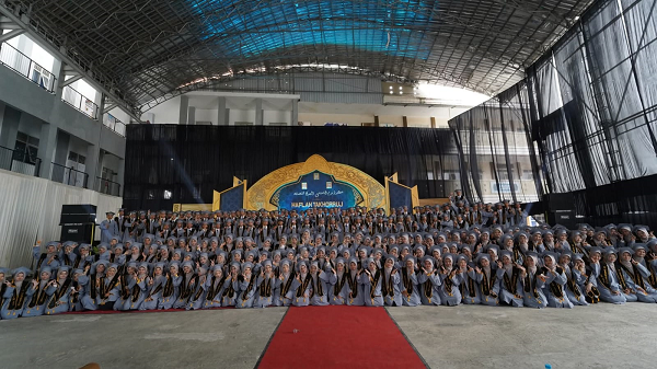 Sebanyak 260 Santri MBS Zam-Zam Angkatan XII Diwisuda, 11 Santri Tuntaskan Hafalan 30 Juz 
