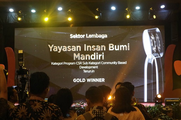 CSR Tenun.in dari Insan Bumi Mandiri Raih Penghargaan Gold Winner dalam PR Awards Indonesia 2023